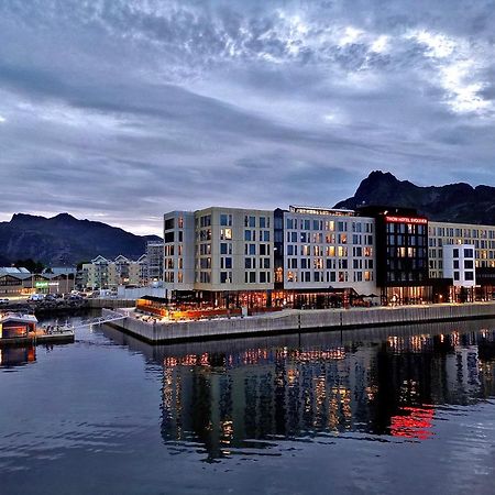 Thon Hotel Svolvaer Exterior photo